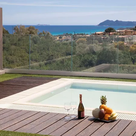 Aura Holiday home *