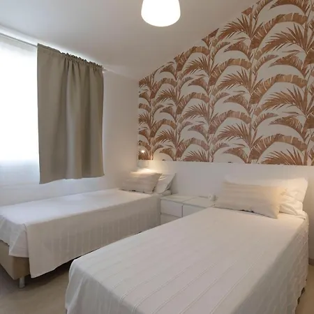 Aura * קוסטה ריי